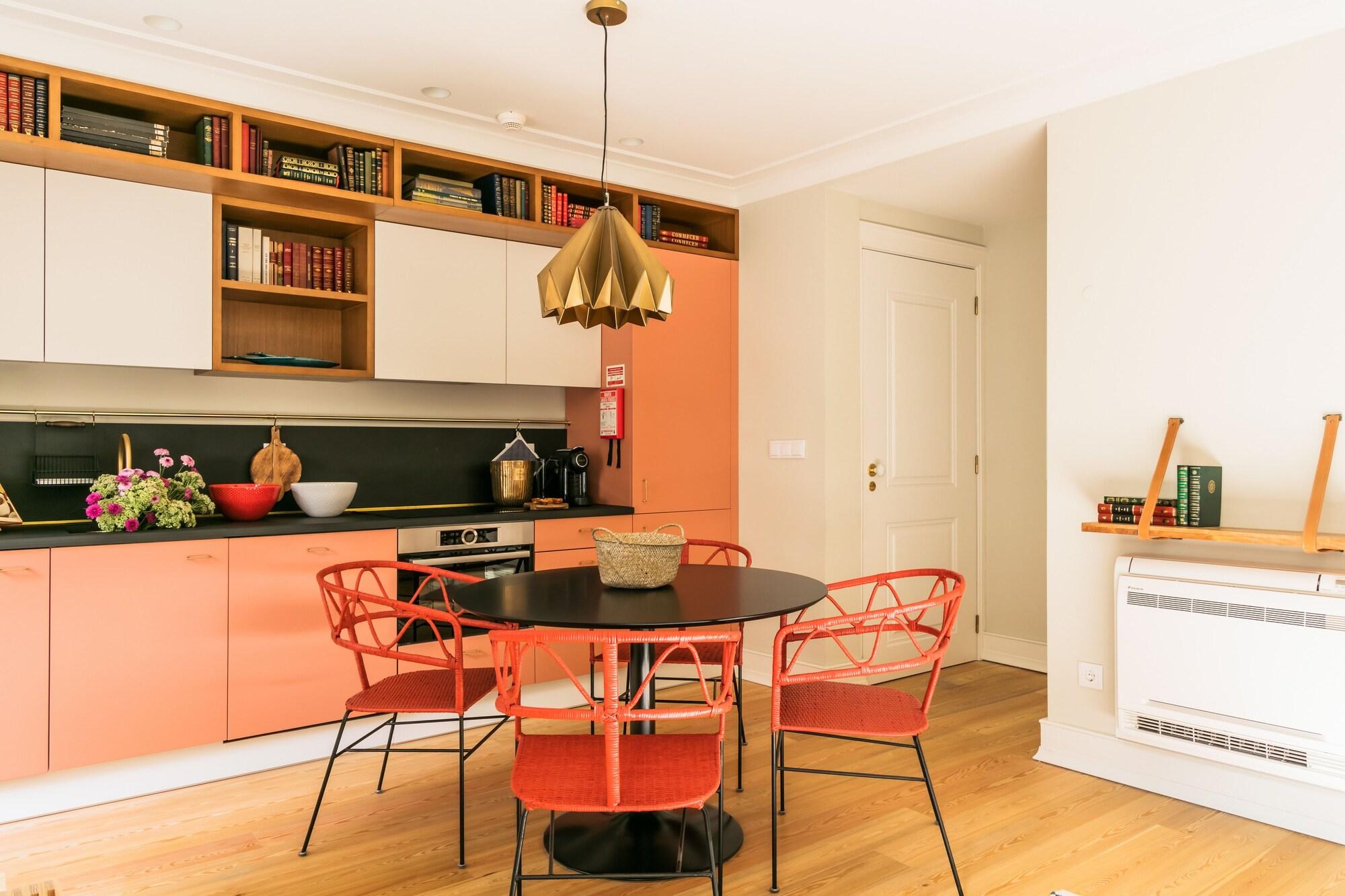 Almaria Ex Libris Chiado Apartment Lisbon Bagian luar foto