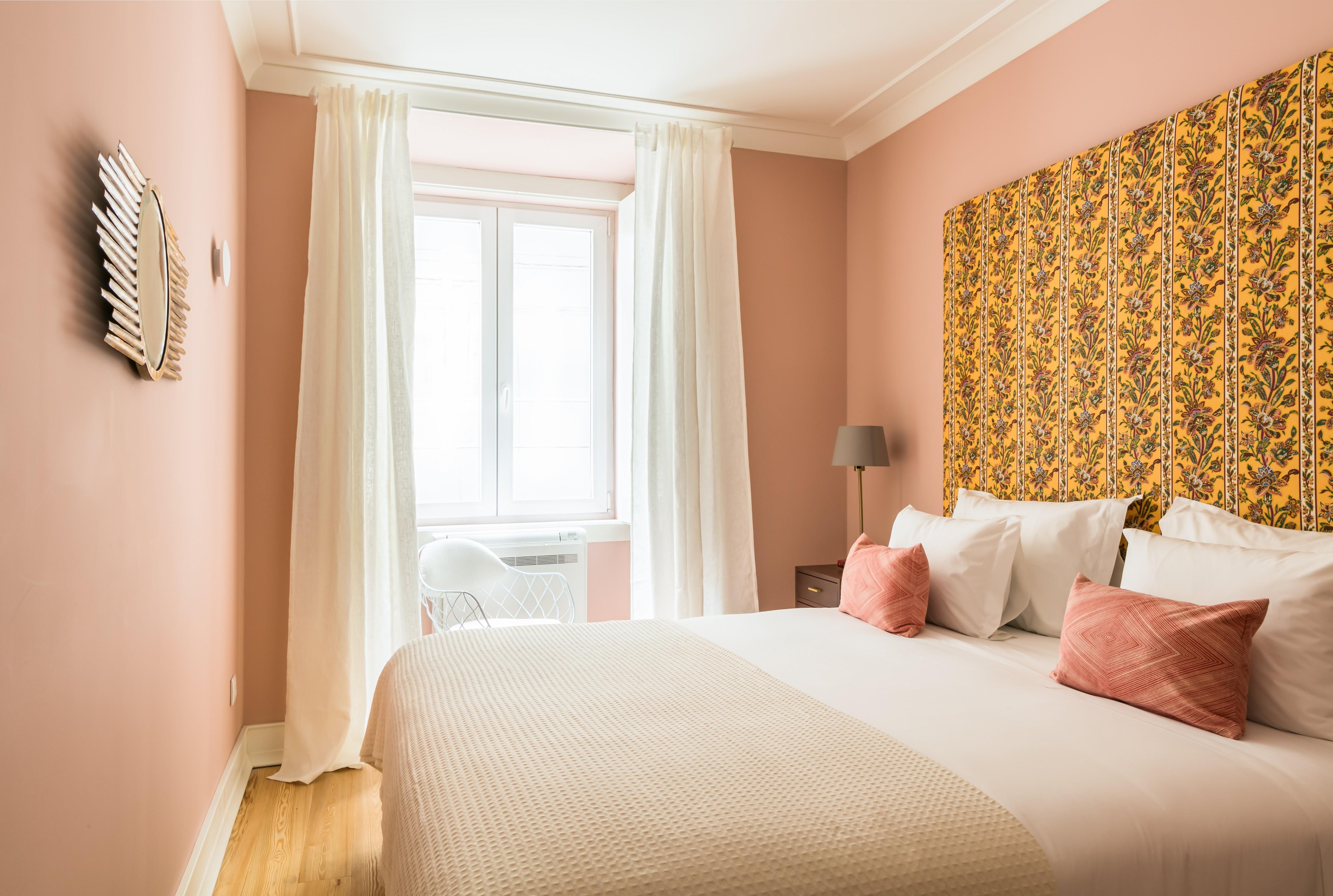 Almaria Ex Libris Chiado Apartment Lisbon Bagian luar foto