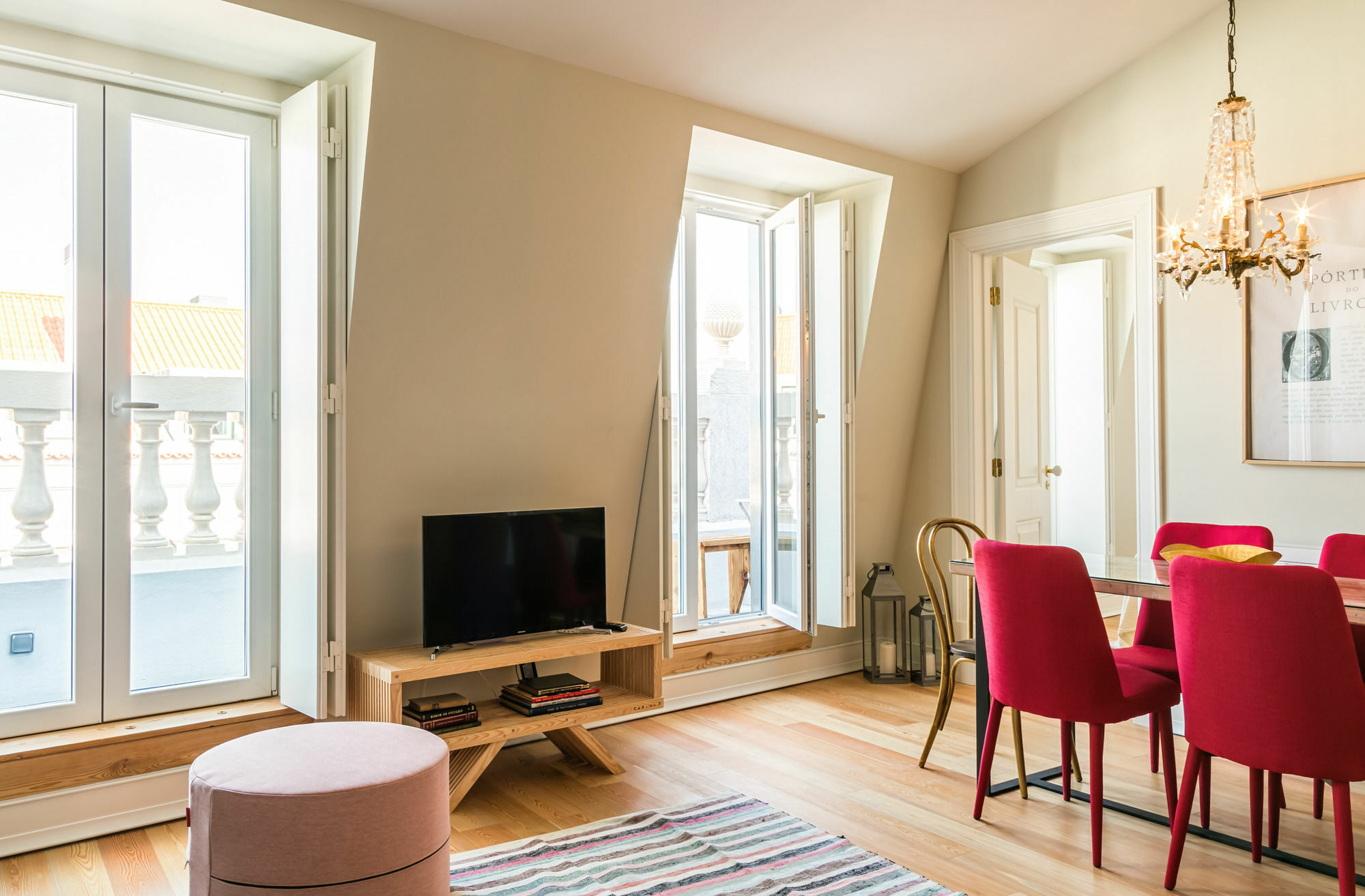 Almaria Ex Libris Chiado Apartment Lisbon Bagian luar foto