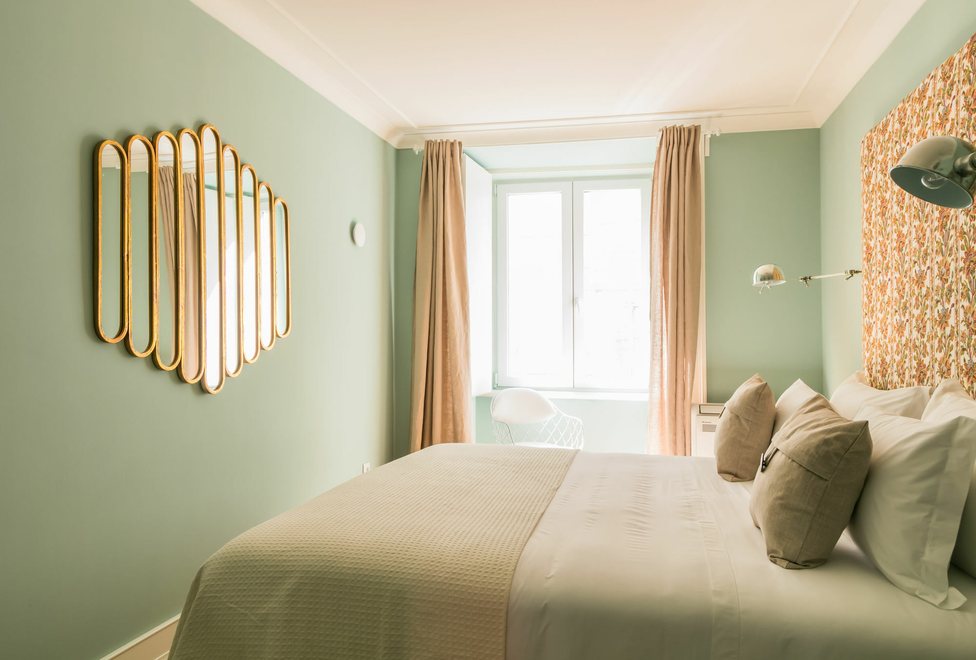 Almaria Ex Libris Chiado Apartment Lisbon Bagian luar foto